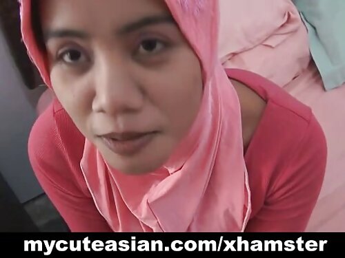 เพื่อนที่มีรอยสักสอง ...