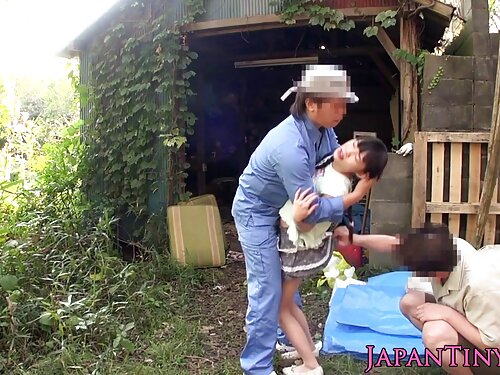 แม่ผู้ใหญ่ไม่รังเกีย ...