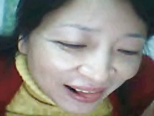 ชายผมหงอกพาสาวผมสีน้ ...