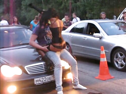 เลสเบี้ยนในลาเท็กซ์เ ...