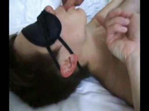 ผู้หญิงเลวผมแดงในอพา ...