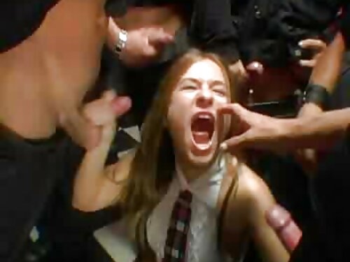 แสนน่า masturbates เ ...