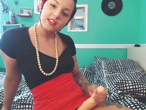 Curvy MILF ทำให้ชายห ...